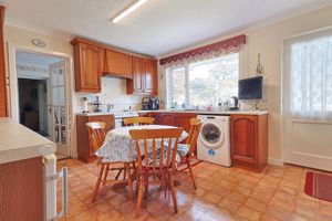 Photo 14- click for photo gallery